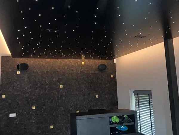 Stretch ceiling installation